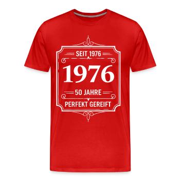Millésime 1976 – 50 ans parfaitement maturé - T-shirt bio Premium Homme - rouge - Devant - Damien (186cm)