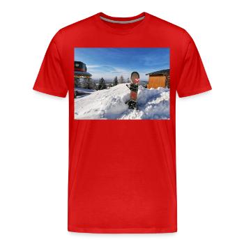 Snowboard sur une pente ensoleillée - T-shirt bio Premium Homme - rouge - Devant - Damien (186cm)