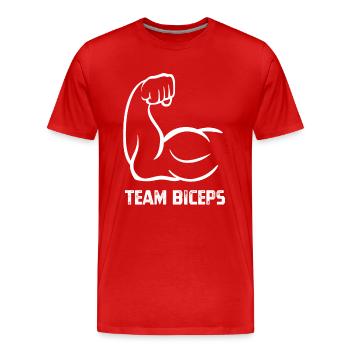 Team Biceps - Bodybuilding - Muskelaufbau - Männer Premium Bio T-Shirt - Rot - Vorne - Damien (186cm)