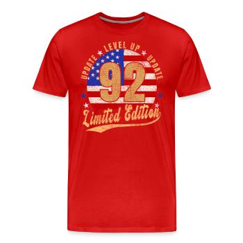 Mise à jour Level Up 92 Years Limited Edition USA - T-shirt bio Premium Homme - rouge - Devant - Damien (186cm)