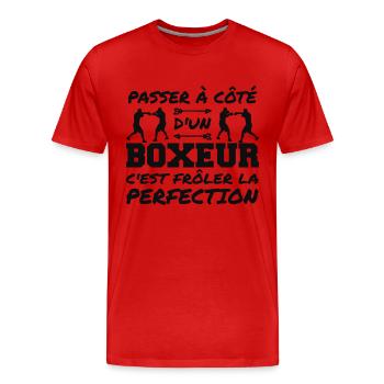 Perfektion Boxer Humor Boxer Mann - Männer Premium Bio T-Shirt - Rot - Vorne - Damien (186cm)