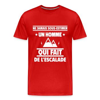 Ne sous-estimez jamais un homme qui grimpe - T-shirt bio Premium Homme - rouge - Devant - Damien (186cm)
