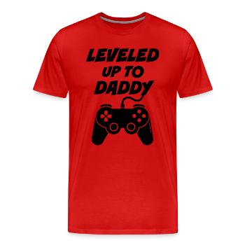 Leveled up to Daddy - Men's Premium Organic T-Shirt - red - Front - Damien (186cm)