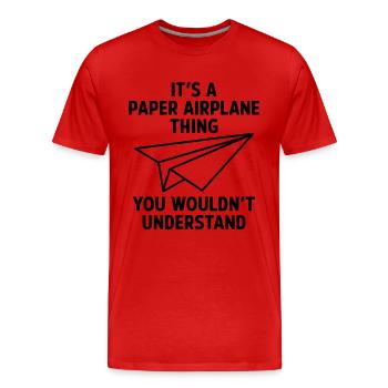 Avion en papier disant blague Avion en papier cadeau - T-shirt bio Premium Homme - rouge - Devant - Damien (186cm)