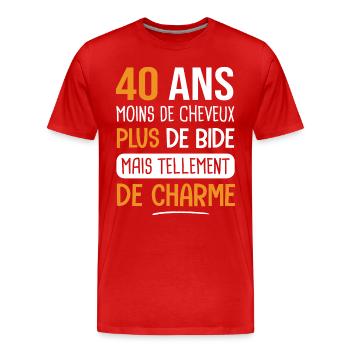40 ans plus de charme cadeau anniversaire 40 ans - T-shirt bio Premium Homme - rouge - Devant - Damien (186cm)