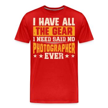 Photographer - Men's Premium Organic T-Shirt - red - Front - Damien (186cm)