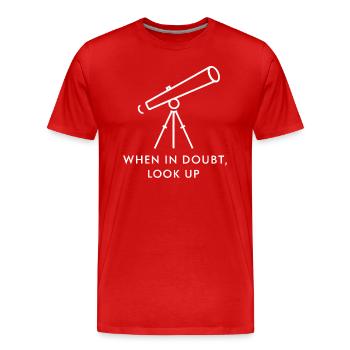 Amateurastronomen: Immer Nach Oben Schauen - Männer Premium Bio T-Shirt - Rot - Vorne - Damien (186cm)