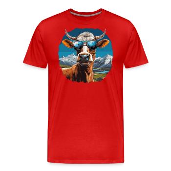 Une vache en lunettes de soleil en montagne - T-shirt bio Premium Homme - rouge - Devant - Damien (186cm)