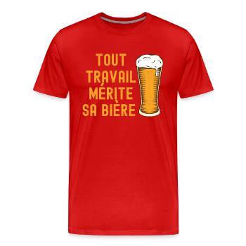 Tout travail mérite sa mère - T-shirt bio Premium Homme - rouge - Devant - Damien (186cm)