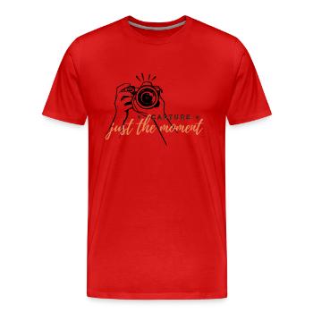 Capturez l’instant présent - T-shirt bio Premium Homme - rouge - Devant - Damien (186cm)
