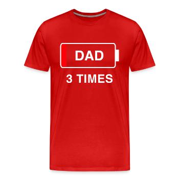 Papa 3 mal - Männer Premium Bio T-Shirt - Rot - Vorne - Damien (186cm)