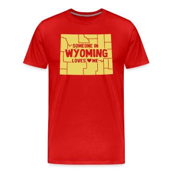 Jemand in Wyoming liebt mich - Männer Premium Bio T-Shirt - Rot - Vorne - Damien (186cm)