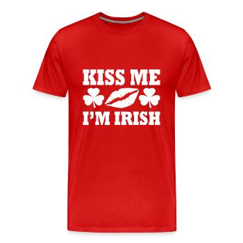 kiss me im irish - Männer Premium Bio T-Shirt - Rot - Vorne - Damien (186cm)