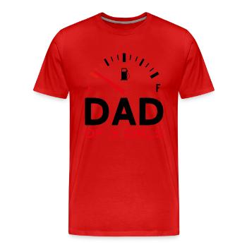 DAD OF 3 GIRLS FATHER'S DAY - Men's Premium Organic T-Shirt - red - Front - Damien (186cm)