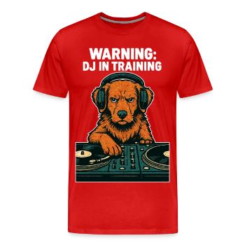 DJ Toller Hund – Avertissement : DJ en formation - T-shirt bio Premium Homme - rouge - Devant - Damien (186cm)