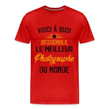 Voici à quoi ressemble le meilleur Photographe - T-shirt bio Premium Homme - rouge - Devant - Damien (186cm)