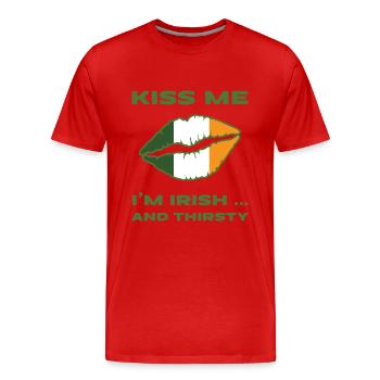 Kiss me I'm Irish and thirsty. - Men's Premium Organic T-Shirt - red - Front - Damien (186cm)