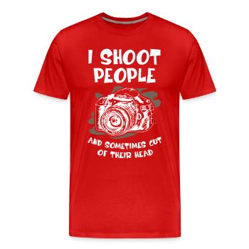 I Shoot People Photographer - Men's Premium Organic T-Shirt - red - Front - Damien (186cm)