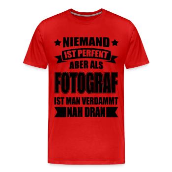 Fotograf Fotografieren Fotografie Lustiger Spruch - Männer Premium Bio T-Shirt - Rot - Vorne - Damien (186cm)