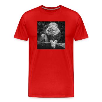 The Lion the King of the Beasts - Men's Premium Organic T-Shirt - red - Front - Damien (186cm)