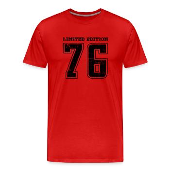 Vintage 1976 - Männer Premium Bio T-Shirt - Rot - Vorne - Damien (186cm)
