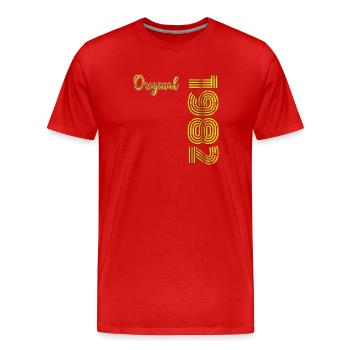 1982 Vintage - Männer Premium Bio T-Shirt - Rot - Vorne - Damien (186cm)