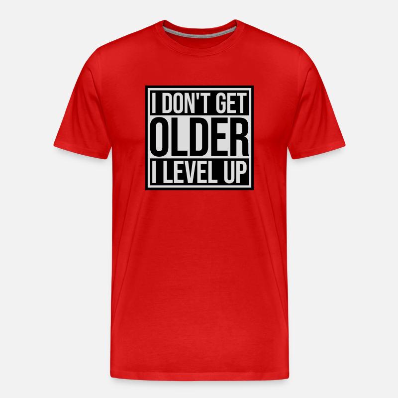 get older level up - Männer Premium Bio T-Shirt - Rot