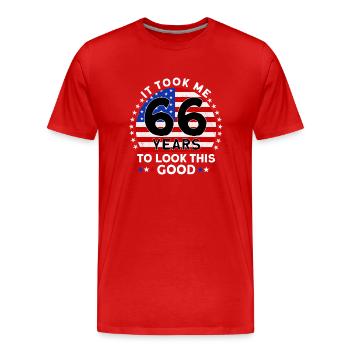 Il m’a fallu 66 ans pour être aussi beau - T-shirt bio Premium Homme - rouge - Devant - Damien (186cm)