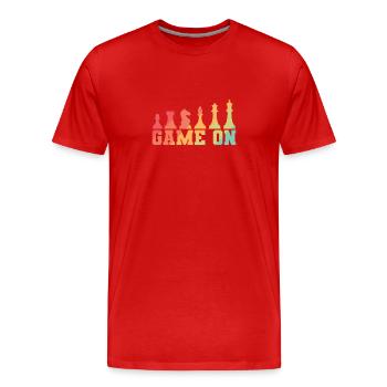 Game on Schach Denksport Brettspiel - Männer Premium Bio T-Shirt - Rot - Vorne - Damien (186cm)