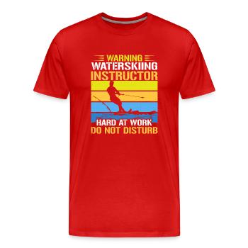 Avertissement : les moniteurs de ski nautique travaillent d’arrache-pied - T-shirt bio Premium Homme - rouge - Devant - Damien (186cm)
