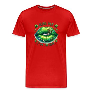 Kiss Me I’m Irish - Fête de la Saint-Patrick - T-shirt bio Premium Homme - rouge - Devant - Damien (186cm)