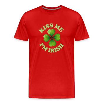 Kiss Me I'm Irish St Patricks - Men's Premium Organic T-Shirt - red - Front - Damien (186cm)