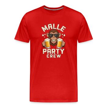 Malle Party Crew - Männer Premium Bio T-Shirt - Rot - Vorne - Damien (186cm)