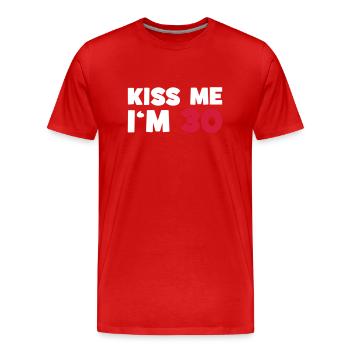 30 / anniversaire / Sport / Fête / trente - T-shirt bio Premium Homme - rouge - Devant - Damien (186cm)