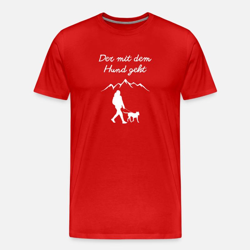 Der mit dem Hund geht - Männer Premium Bio T-Shirt - Rot