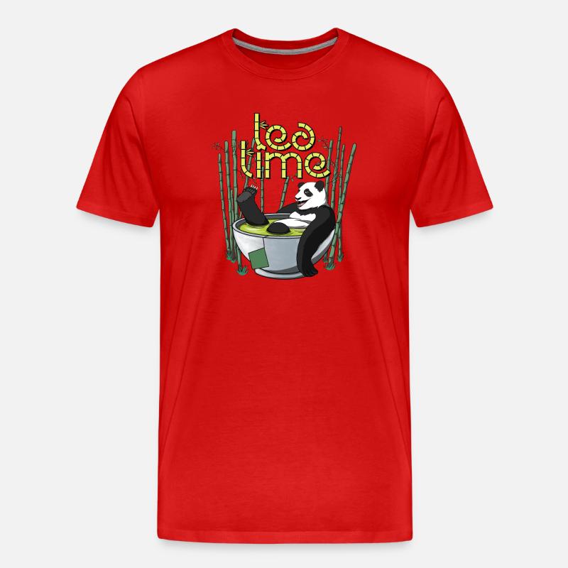 Tea Time - Der Tee-Moment des Pandas - Männer Premium Bio T-Shirt - Rot