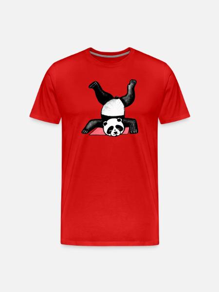 Panda Akrobat auf Matte - Männer Premium Bio T-Shirt - Rot