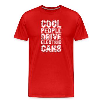 Des gens cool conduisent des voitures électriques Voiture électrique - T-shirt bio Premium Homme - rouge - Devant - Damien (186cm)