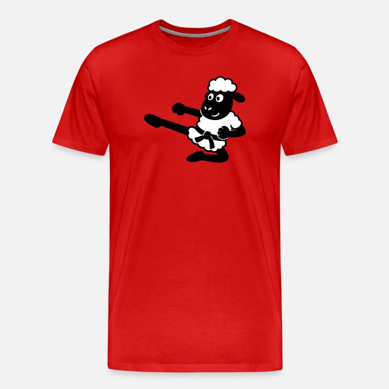 Karate Schaf - Männer Premium Bio T-Shirt - Rot