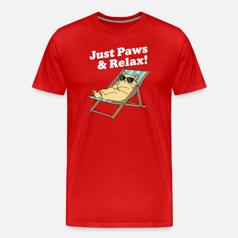 Relax Katze im Liegestuhl - Männer Premium Bio T-Shirt - Rot