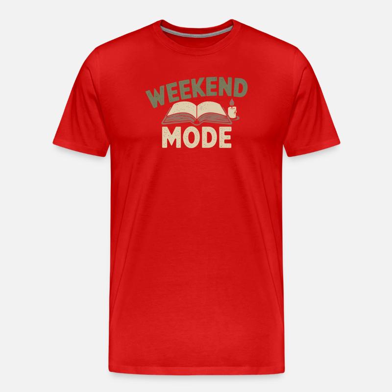 Weekend Mode – Cozy Buch & Kerze - Männer Premium Bio T-Shirt - Rot