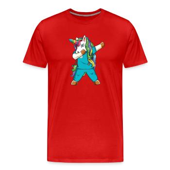 Vie d’infirmière praticienne licorne - T-shirt bio Premium Homme - rouge - Devant - Damien (186cm)