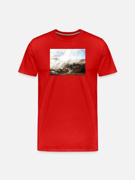 Wunderschöne, neblige Landschaft - Männer Premium Bio T-Shirt - Rot