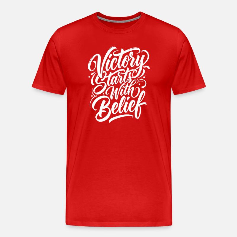 Der Sieg beginnt mit dem Glauben - Männer Premium Bio T-Shirt - Rot
