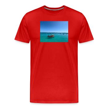 Mer Turquoise et bateaux - T-shirt bio Premium Homme - rouge - Devant - Damien (186cm)