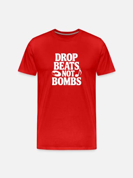 Drop Beats Not Bombs - Männer Premium Bio T-Shirt - Rot