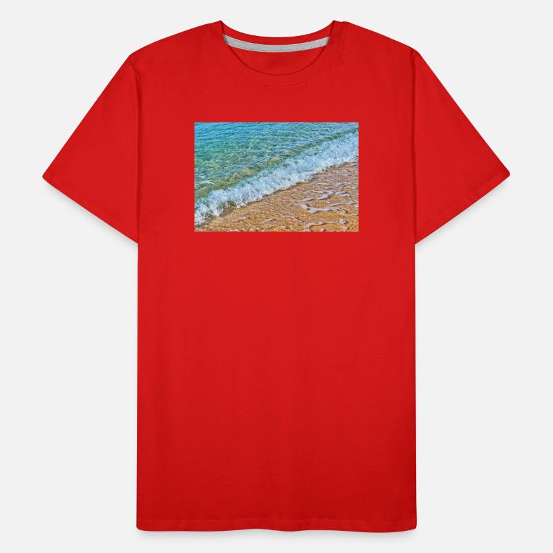 Des vagues cristallines sur une plage de sable doré T-shirt bio Premium Homme