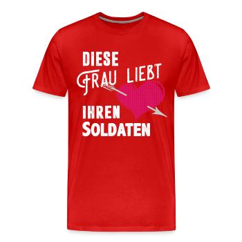 Diese Frau liebt ihren Soldaten - Männer Premium Bio T-Shirt - Rot - Vorne - Damien (186cm)