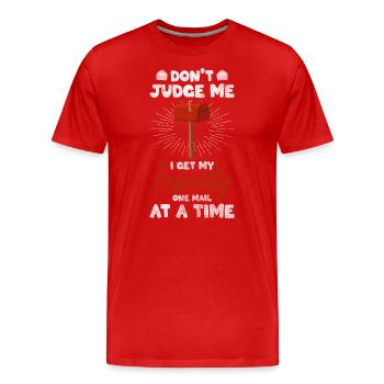 Colis postal, Postman Express - T-shirt bio Premium Homme - rouge - Devant - Damien (186cm)
