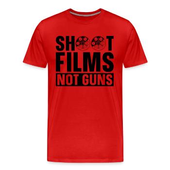 Filmez des films, pas des armes à feu Montage vidéo Réalisateurs de films - T-shirt bio Premium Homme - rouge - Devant - Damien (186cm)